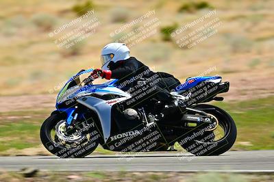media/Apr-13-2025-TrackXperience (Sun) [[fb1ef998a6]]/Level 2 (Intermediate)/Turn 2 (Session 5)/